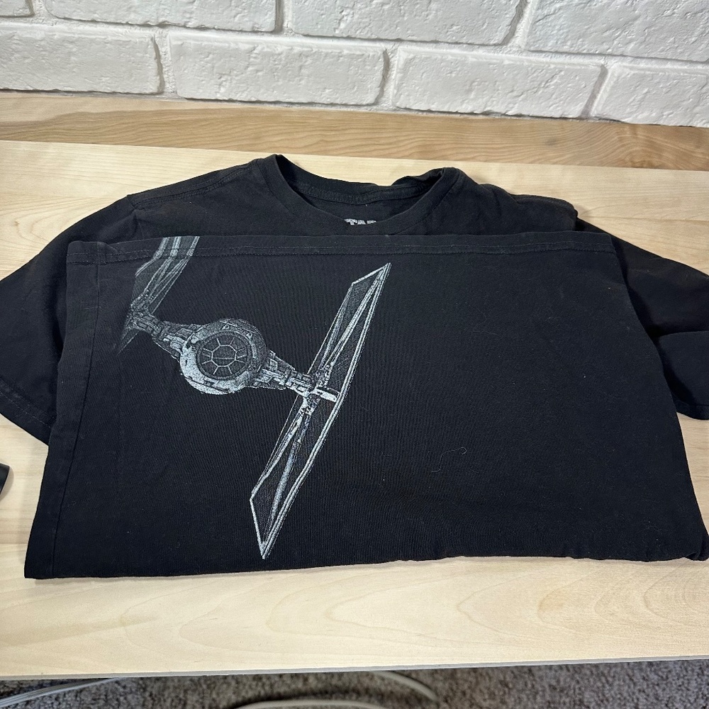 Star Wars Death Star and Tie Fighters T-shirt boys size XL - Picture 5 of 7